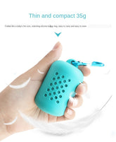 ActiveGear RO compact silicone bag, thin design for easy carrying, feather-light at 35g, perfect for yoga or travel.